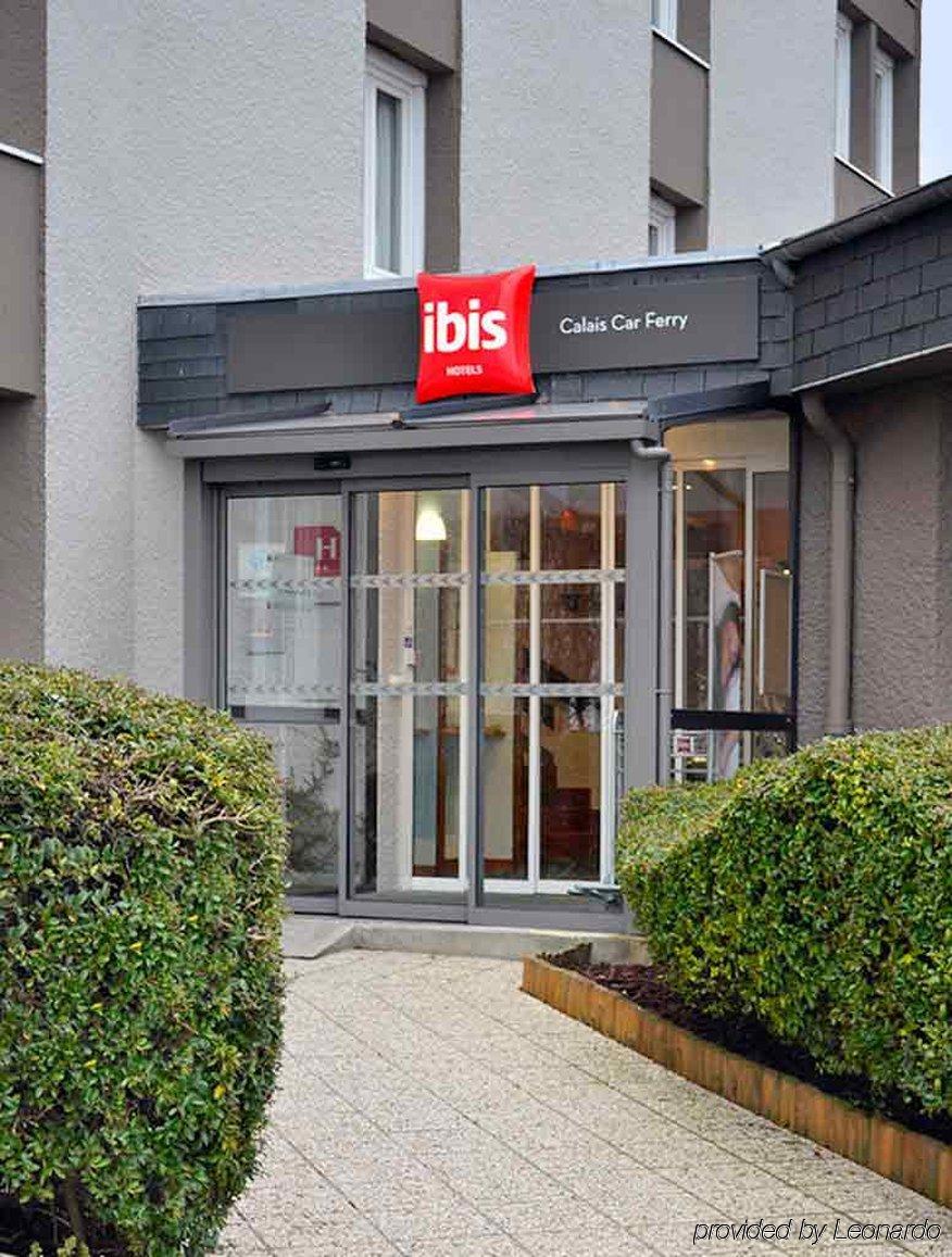 Ibis Calais Car Ferry Hotel Bagian luar foto