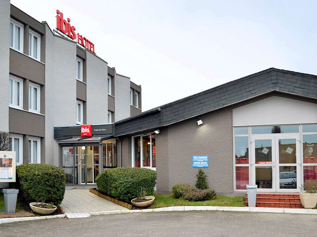 Ibis Calais Car Ferry Hotel Bagian luar foto